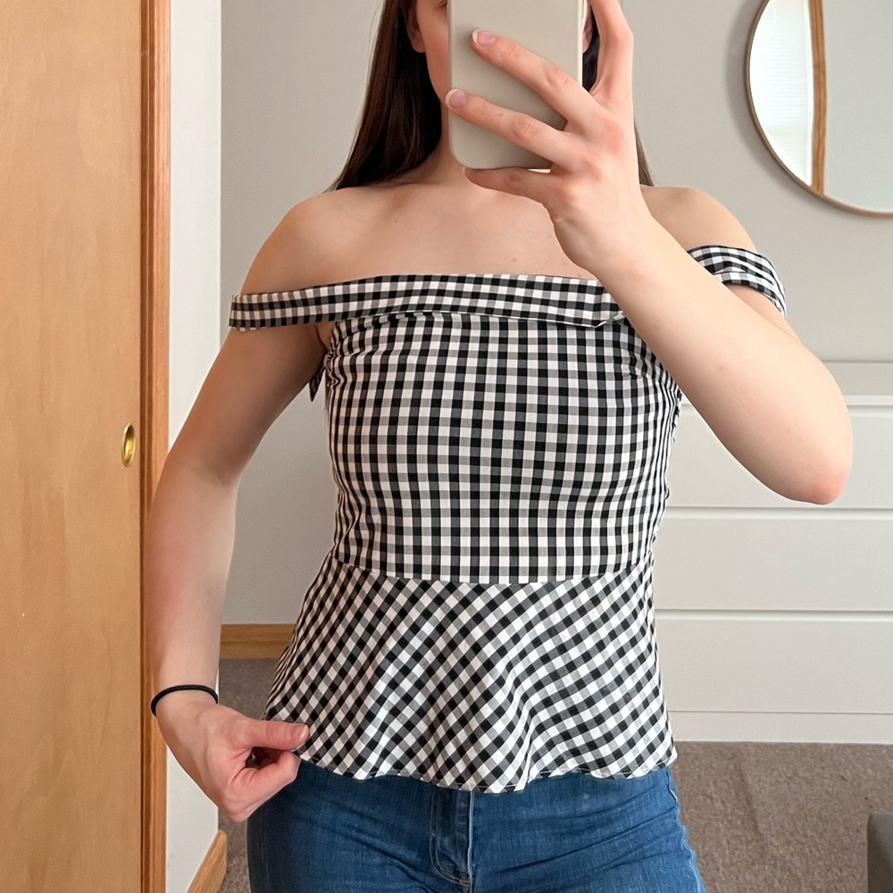 Plaid top